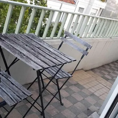 Privee Pour 2 Personnes Dans Un De 3 Chambres * Toulon